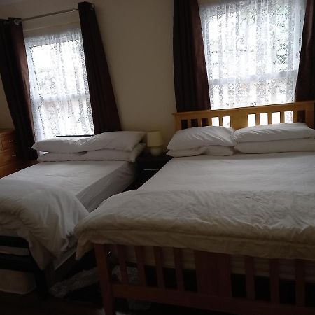 Bubblesbnb- 4 Bedroom House Лондон Екстериор снимка