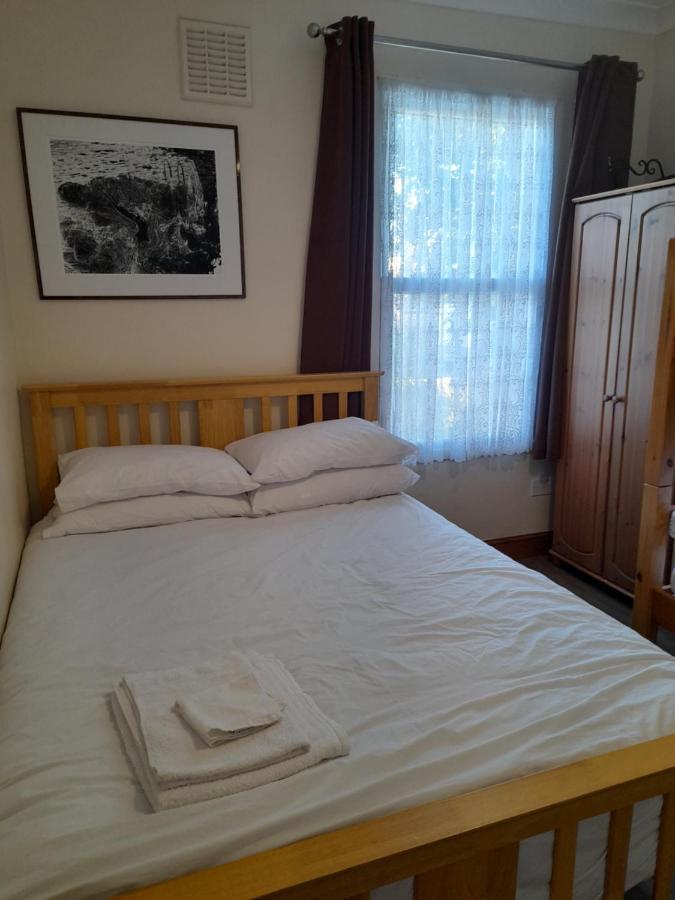 Bubblesbnb- 4 Bedroom House Лондон Екстериор снимка
